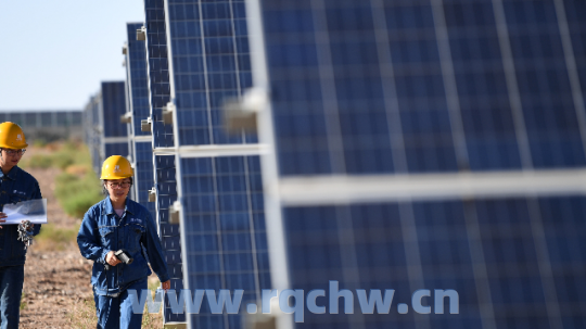 华荣股份取得太阳能光伏板安装组件专利，提升太阳能光伏板的发电效率